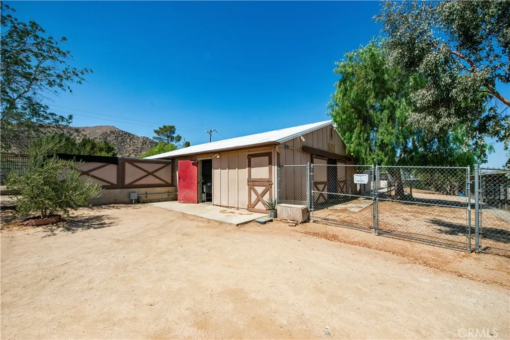 1125 Bulla Vista Road, Acton, California 93510 home-pic-26